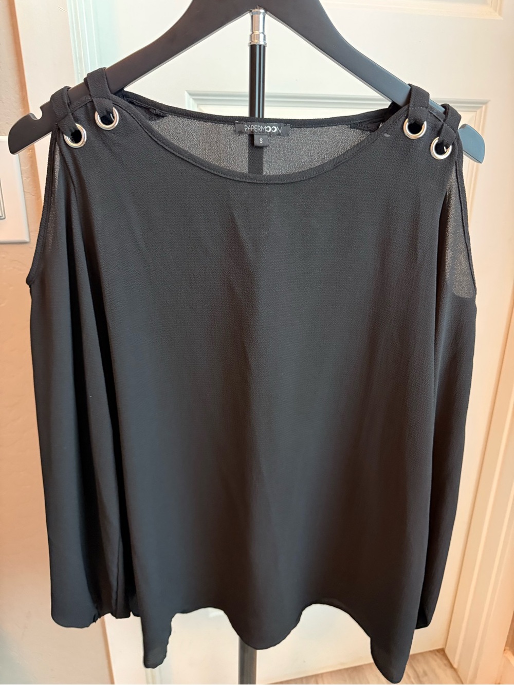 Papermoon Black Cold-Shoulder Grommet-Detail Blouse